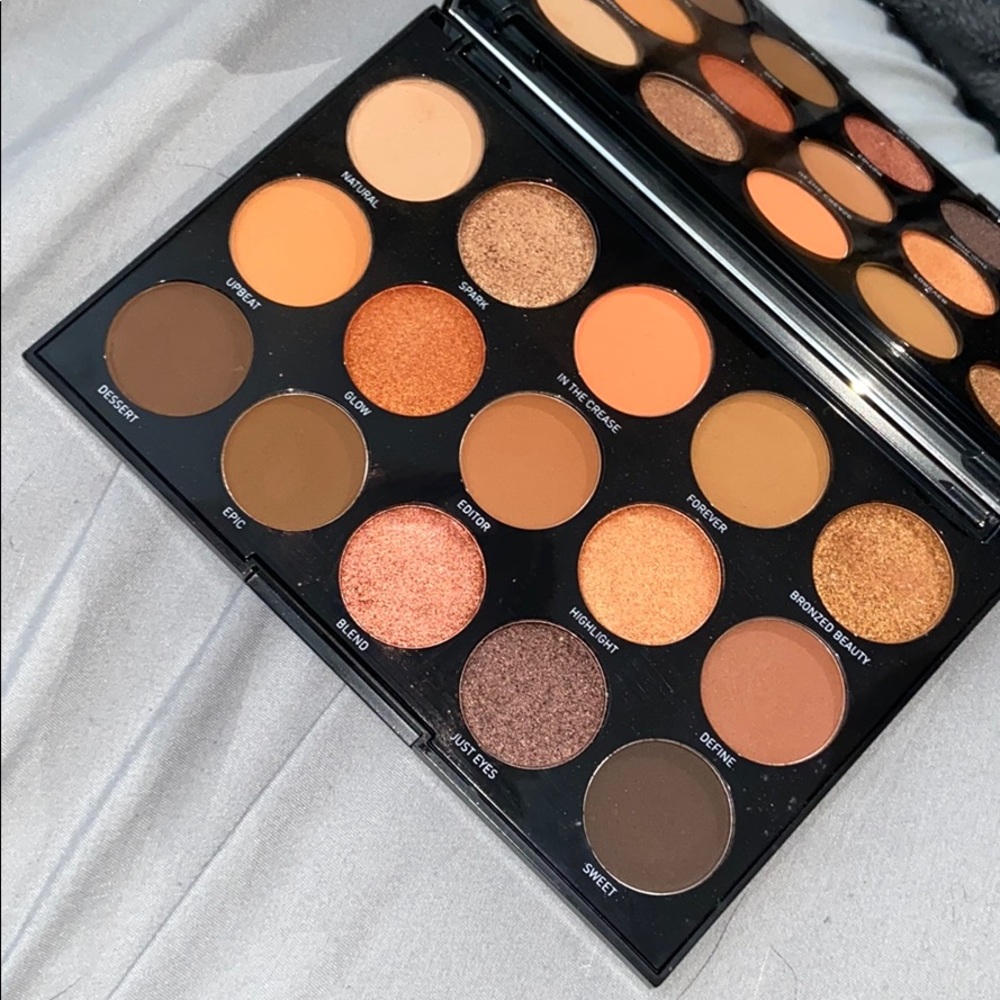 NEW morphe pallete